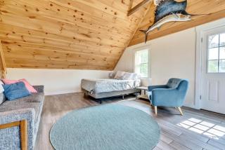 Seaside Farmhouse Loft – Cozy Midcoast Escape - 4