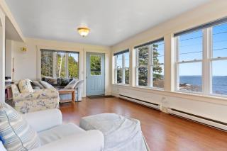 Great White Caps - Family Friendly Oceanfront - 2