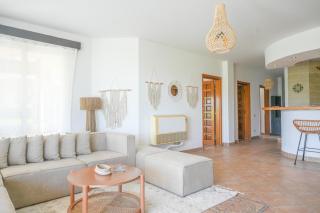 Boho 3BR Duplex with Garden & Modern Interior - 6