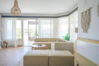Boho 3BR Duplex with Garden & Modern Interior - 9