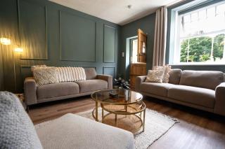 Old Lumford Cottage, Bakewell - Picturesque Riverside Property - 6