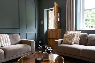 Old Lumford Cottage, Bakewell - Picturesque Riverside Property - 4