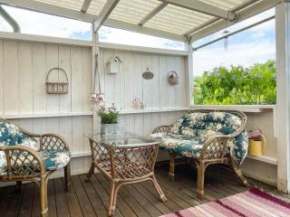 4 person holiday home in FÄRJESTADEN - 4