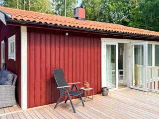 6 person holiday home in HENÅN - 3