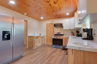 Lake Access & Private Dock: Brand New Minong Home - 7