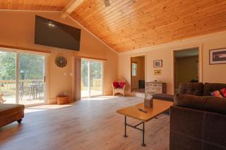 Lake Access & Private Dock: Brand New Minong Home - 6