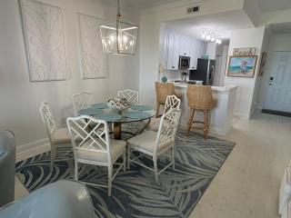 Luxurious oceanfront condo with private balcony, 2 pools, and beach access - 8