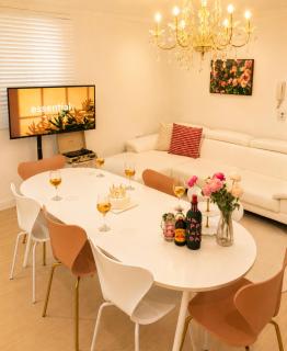 3BR & 5Beds & 2Baths 명동버스2정거장 해방촌5분 남산타워 800m 8인가능 - 8