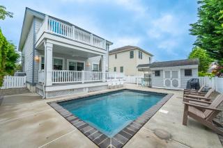 Shore Thing Avalon Beach Block w Pool & Decks - 8