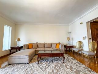 3BDR Luxurious Hotel Apartment at Al-Doqi - 9
