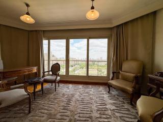 3BDR Luxurious Hotel Apartment at Al-Doqi - 8