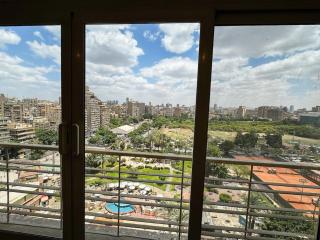 3BDR Luxurious Hotel Apartment at Al-Doqi - 1