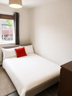 Urban Escape Glasgow Green Free Parking 20min walk to City Center - 8