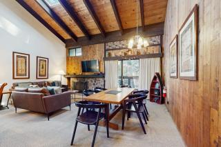 Charming Condo with WiFi Gas Fireplace & Shared Pools Hot Tub & Nearby Beach - 5