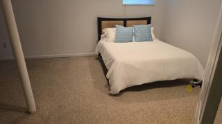 Large Room with Private Bath in Pentagon City - Walk to METRO - 8