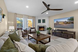 Casa Verde Midtown Firepit Lounge - 9