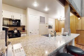 Your dream mountain getaway awaits at this Lakeland Village townhome - 1