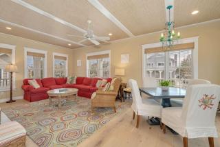 Saltwater Splendor 5 Bedroom Retreat with Pool - 4