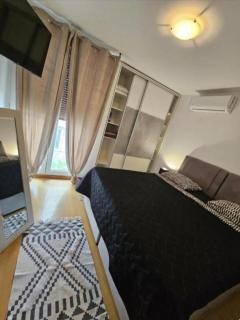 Beautiful Apartment, Beach by foot - Split - 4