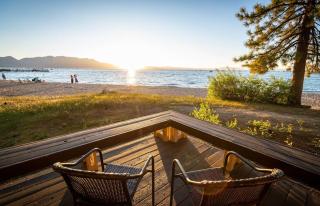 Lakefront Townhome w Private Hot Tub 270 Views - Sleeps 12 - 9