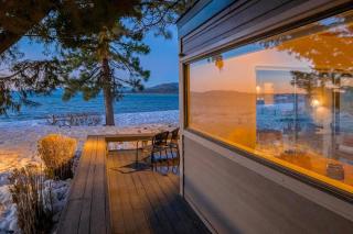 Lakefront Townhome w Private Hot Tub 270 Views - Sleeps 12 - 8