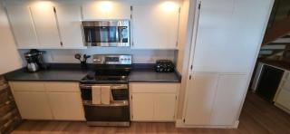 Lakefront Townhome w Private Hot Tub 270 Views - Sleeps 12 - 2