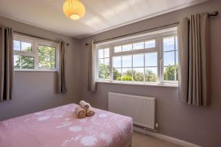 4 Bed with large garden sea views near Saunton - 5