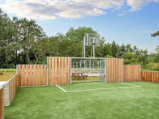 Lush Holiday Home for 8 in Romo - 6
