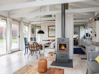 5 person holiday home in Hornbæk - 2