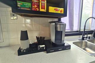 Cozy Modern Stay Near Pro Football Hall of Fame And CAK Airport - 4