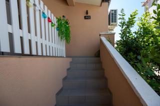 Apartments with parking space Vir - 25155 - 7