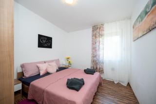 Apartments with parking space Vir - 25155 - 5
