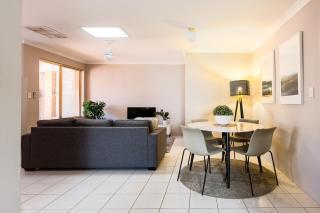 One bedroom Apartment- Cosy and Spacious & Close to Fremantle - 3