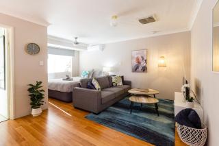 Studio - Close to Fremantle - 0