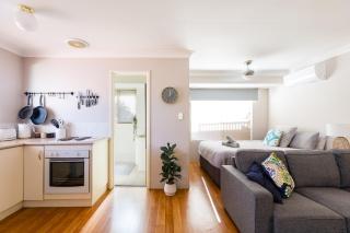 Studio - Close to Fremantle - 2