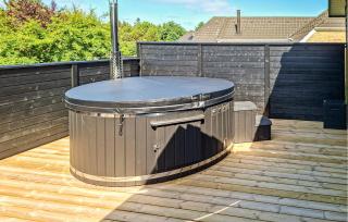 Awesome Home In Oksbøl With Sauna - 1