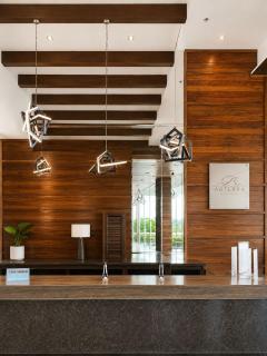 Arterra Seaview Resort - 8