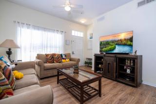 Charming 3 Bed Villa at Seven Dwarfs - 7