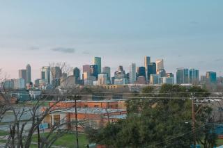 Sleeps 16+ Rooftop + Foosball + Xbox - 6