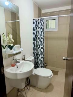 Cozy Abreeza Condo Behind Abreeza Mall - 5