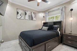 Sleeps 14+ GameRoom + LaserTag + Grill Near NRG - 4