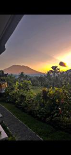 Embun Pagi Homestay And Spa - 9