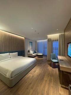 Khách sạn căn hộ 5 sao Alacarte Hạ Long - 7