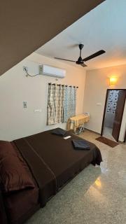 Spacious 3BHK Central Pondy with Parking - 3