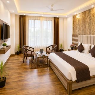 Hotel Lotus Infinity - 9