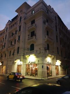 Alexandria Grand I Downtown boutique Hotel - 2