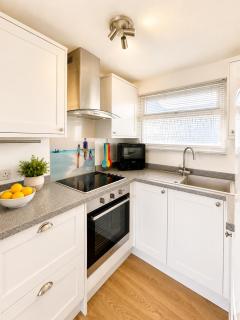 Beach Cottage 43, A stone's throw from the sea - 5