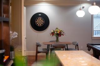 Luxury 2BR Retreat Near UBC with Sauna, Theatre & Pool Table - 5