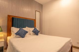3 Bed room Condo next to Port for long term stays - 9