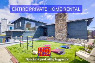 Entire Private Home with Gated Yard, 100 inch TV, 1 Gbps WiFi, 3 Bedrooms 2 Bathrooms Available Now - 0